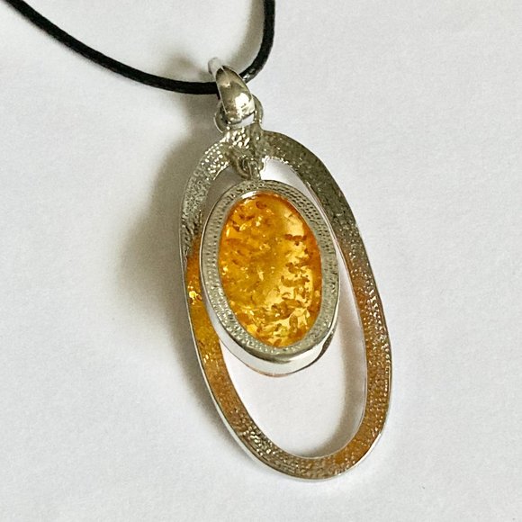 Vintage Honey Yellow Amber Necklace Art Deco Crystal 18" Simulated Silver Plated - Picture 7 of 10